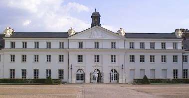 Cour du Château et Ecomusée